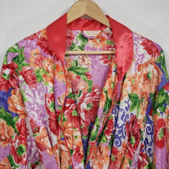 Victoria's Secret  Floral Longsleeve Robe  Satin finish  Belt Tie  Size M/L - Picture 7 of 7